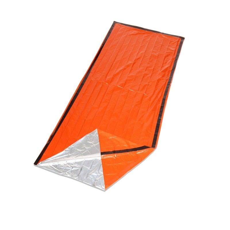 Emergency Sleeping Bag Emergency First Aid Sleeping Bag PE Aluminum Film Tent For Outdoor Camping and Hiking Sun Protection - Etyn Online {{ product_tag }}